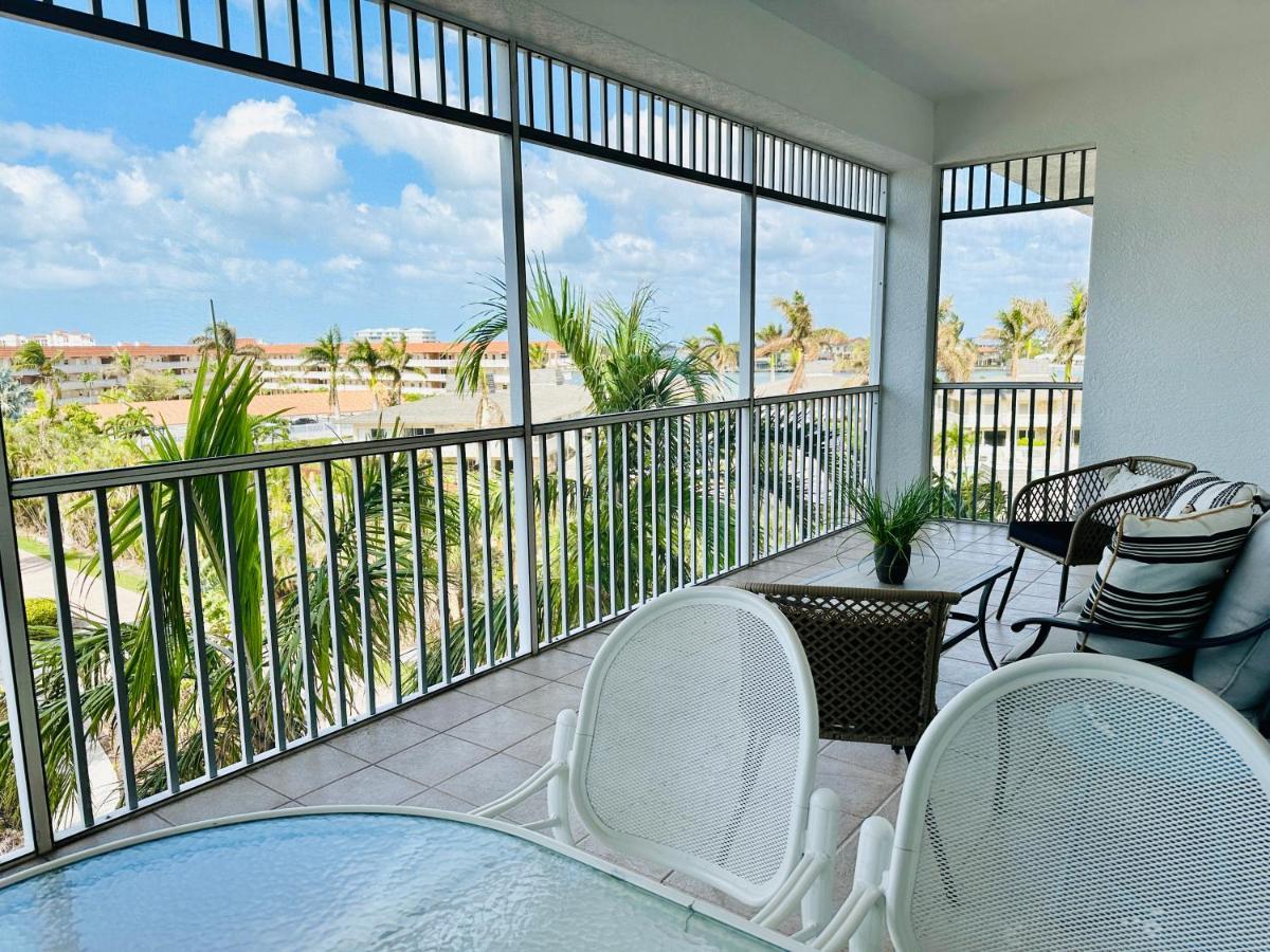 Olde Marco Inn Marco Island Esterno foto